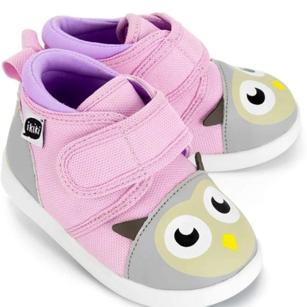 ikiki squeaky shoes